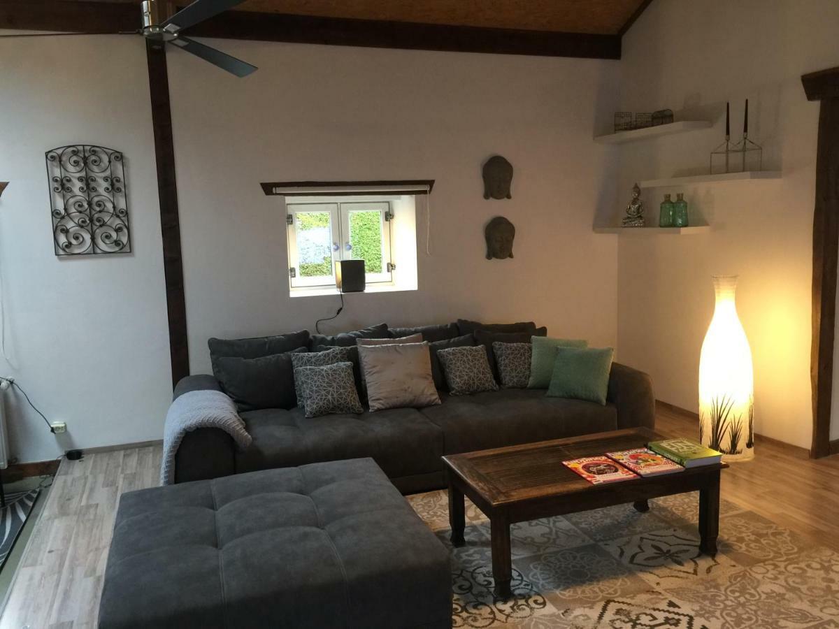 شقة Hof Busen Loft بوروسيا مونشنغلادباخ المظهر الخارجي الصورة